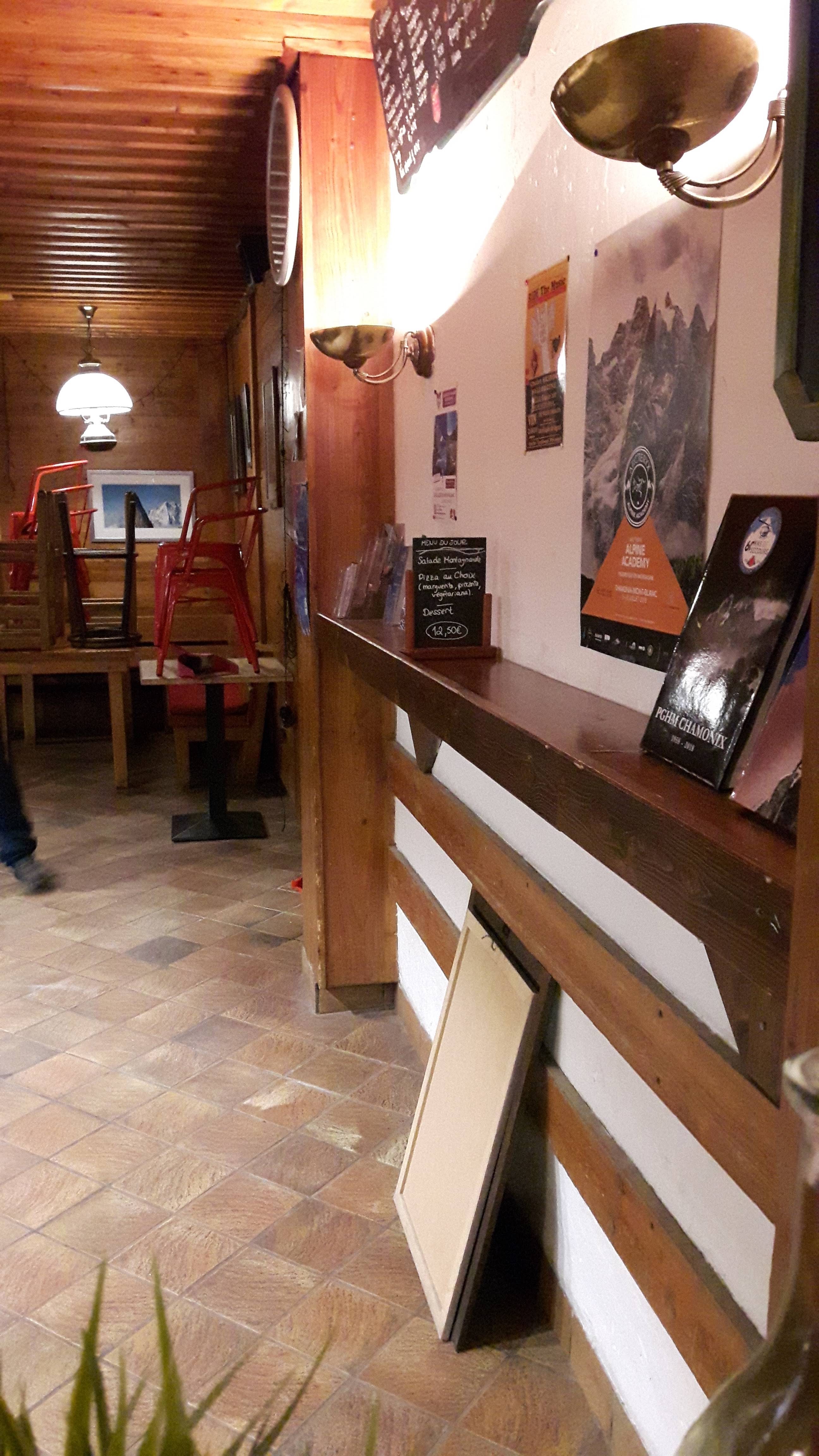 Photo n° 5 de l'avis de viorel.i fait le 20/06/2018 à 21:17