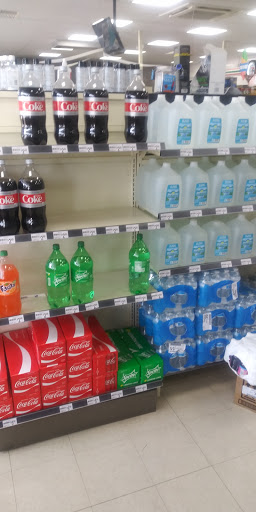 Convenience Store «7-Eleven», reviews and photos, 403 Clearwater Largo Rd N, Largo, FL 33770, USA