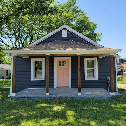 Photo of We Build Barns