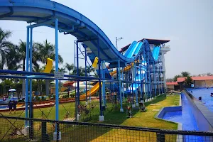 CRESCENT WATER PARK SEHORE image