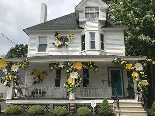 Plant Magic Florist, 38015 Euclid Ave, Willoughby, OH 44094, USA, 