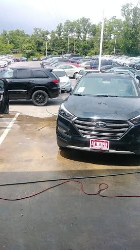 Hyundai Dealer «Antwerpen Hyundai - Catonsville», reviews and photos, 6440 Baltimore National Pike, Catonsville, MD 21228, USA