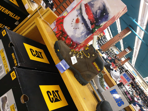 Clothing Store «V.I.M.», reviews and photos, 37-25 Junction Blvd, Corona, NY 11368, USA