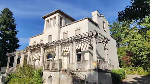 Centre aéré et de loisirs pour enfants Maison de l'Enfance de Ménival (Horaires de permanence administrative) Lyon