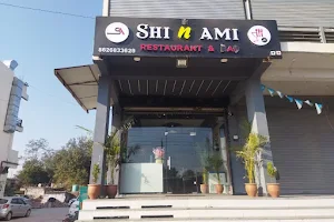 SHI N AMI Restaurant & Bar image