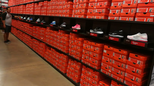 Sporting Goods Store «Nike Factory Store», reviews and photos, 3000 Grapevine Mills Pkwy #611, Grapevine, TX 76051, USA