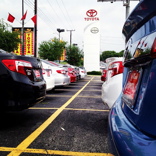 Toyota Dealer «Red McCombs Toyota», reviews and photos, 13526 Interstate 10 Frontage Rd, San Antonio, TX 78249, USA