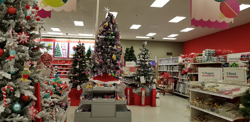 Shopping Mall «West Hollywood Gateway», reviews and photos, 7100 California Route 2, Los Angeles, CA 90046, USA