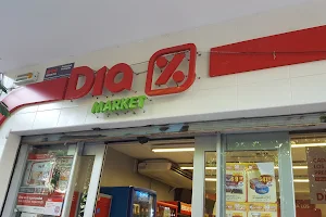 Supermercados DIA image