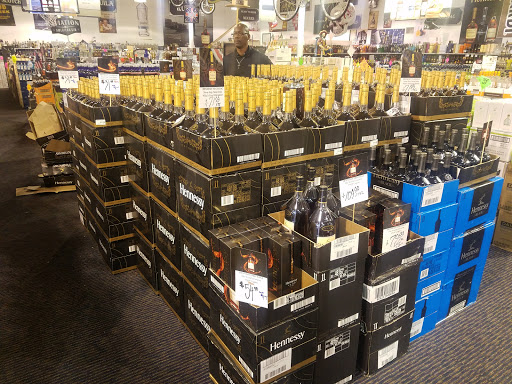 Liquor Store «Camp Creek World Of Beverages», reviews and photos, 3780 Princeton Lakes Pkwy, Atlanta, GA 30344, USA