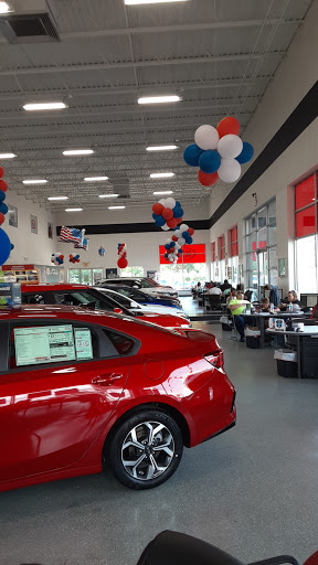 Used Car Dealer «Montrose Kia in Sheffield», reviews and photos, 5033 Detroit Ave, Sheffield Lake, OH 44054, USA