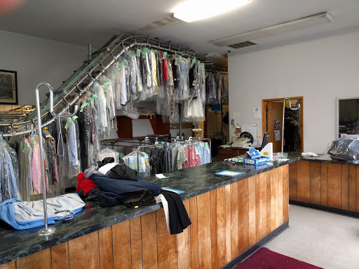 Dry Cleaner «Portland Cleaners», reviews and photos, 105 NE 8th Ave, Portland, OR 97232, USA