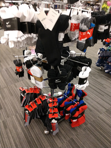 Department Store «Nordstrom Rack Springfield Town Center», reviews and photos, 6501 Springfield Mall, Springfield, VA 22150, USA