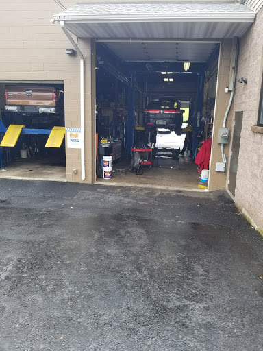 Auto Repair Shop «CNM Auto Repair», reviews and photos, 202 Seymour St, Lancaster, PA 17603, USA