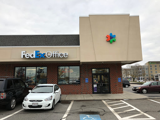 Print Shop «FedEx Office Print & Ship Center», reviews and photos, 1325 Providence Hwy, Norwood, MA 02062, USA