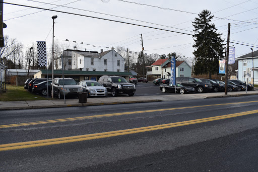 Used Car Dealer «Myers Auto Exchange», reviews and photos, 124 W Main St, Mount Joy, PA 17552, USA