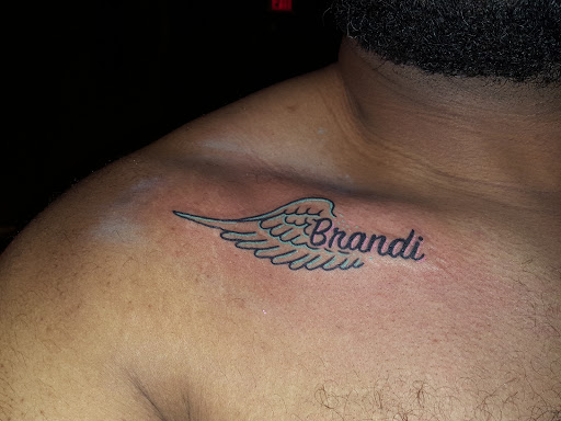 Tattoo Shop «KHAOS INK TATTOO SHOP», reviews and photos, 4758 George Washington Memorial Hwy, Hayes, VA 23072, USA