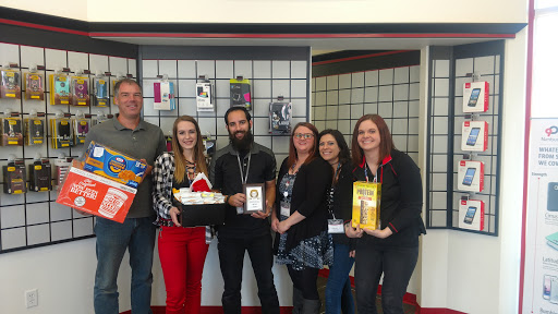 Cell Phone Store «Verizon Wireless - Cellular Plus», reviews and photos, 721 W Park St, Livingston, MT 59047, USA