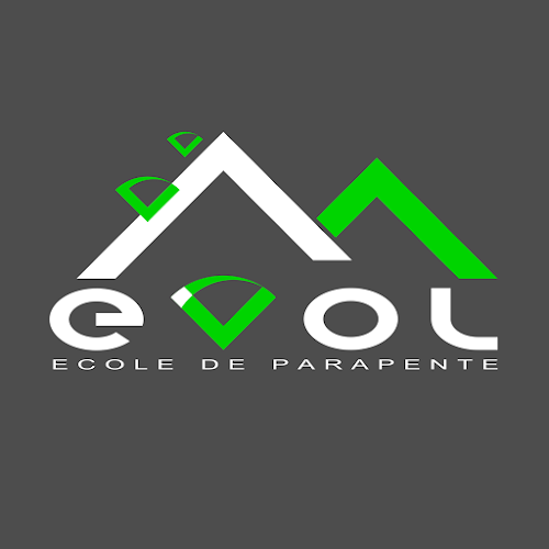 Rezensionen über EVOL Ecole de parapente in La Chaux-de-Fonds - Sportstätte