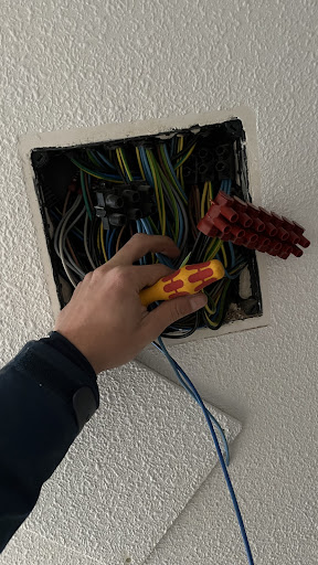 Instalaciones Eléctricas Díaz en Fuencaliente, Ciudad Real