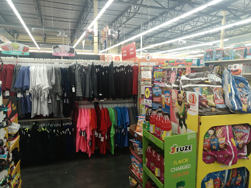 Dollar Store «FAMILY DOLLAR», reviews and photos, 340 Cape Coral Pkwy E, Cape Coral, FL 33904, USA