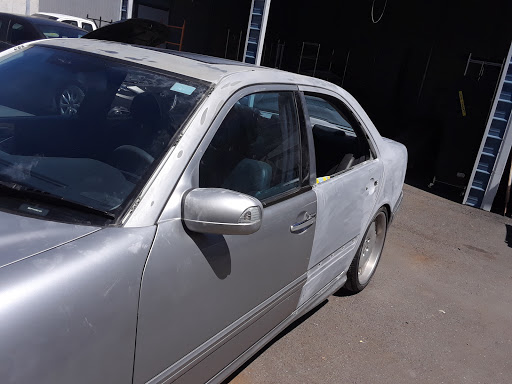 Auto Body Shop «Fischers Auto Body», reviews and photos, 2475 Bluebell Dr, Santa Rosa, CA 95403, USA