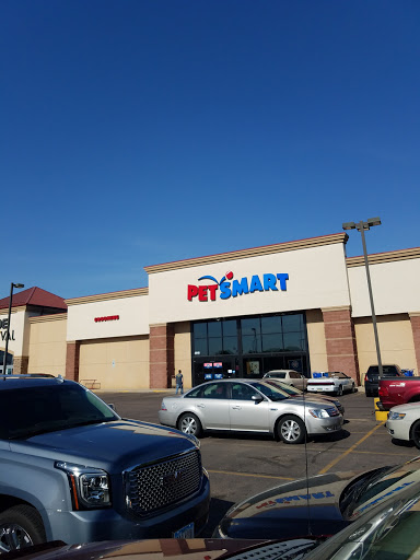 Pet Supply Store «PetSmart», reviews and photos, 2818 S Louise Ave, Sioux Falls, SD 57106, USA