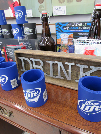 Consignment Shop «Stuff Etc», reviews and photos, 906 E 1st St, Ankeny, IA 50021, USA