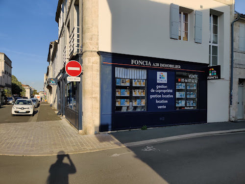 FONCIA | Agence Immobilière | Location-Location-Saison-Syndic-Gestion-Locative | Rochefort | R. Cochon Duvivier à Rochefort