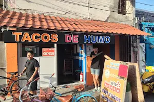 Los Tacos de Humo image