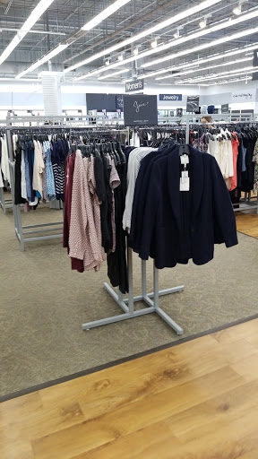 Department Store «Saks OFF 5TH», reviews and photos, 260 Shrewsbury Plaza, Shrewsbury, NJ 07702, USA