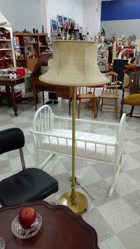 Thrift Store «This-N-That Thrift Store Vancouver Plaza», reviews and photos, 7601 NE Vancouver Plaza Dr, Vancouver, WA 98662, USA