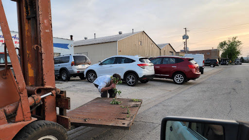 Auto Body Shop «Lento Auto Repair Inc», reviews and photos, 9301 Byron St, Schiller Park, IL 60176, USA