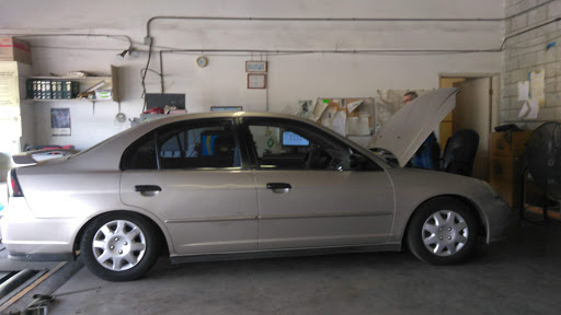 Car Wash «Compton Car Wash», reviews and photos, 1845 E Rosecrans Ave, Compton, CA 90221, USA