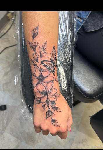 Explore fire and ice tattoo ideas, creative tattoo ideas in Sioux Falls, available at Forever tattoo