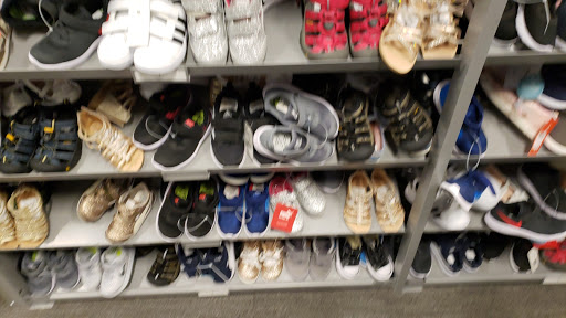 Department Store «Nordstrom Rack Lakewood Center», reviews and photos, 4651 Silva St, Lakewood, CA 90712, USA