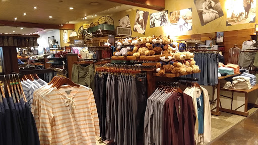 Sporting Goods Store «Bass Pro Shops», reviews and photos, 1000 Basspro Dr, Houston, TX 77047, USA