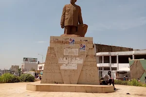 Monument Abdoulaye soumare image