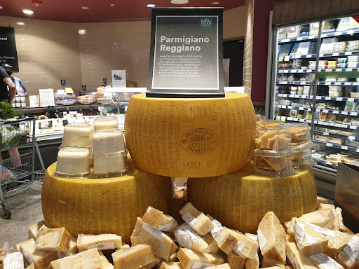 Grocery Store «Whole Foods Market», reviews and photos, 1815 E Victory Dr #101, Savannah, GA 31404, USA