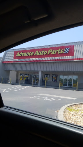 Auto Parts Store «Advance Auto Parts», reviews and photos, 394 E Altamonte Dr, Altamonte Springs, FL 32701, USA