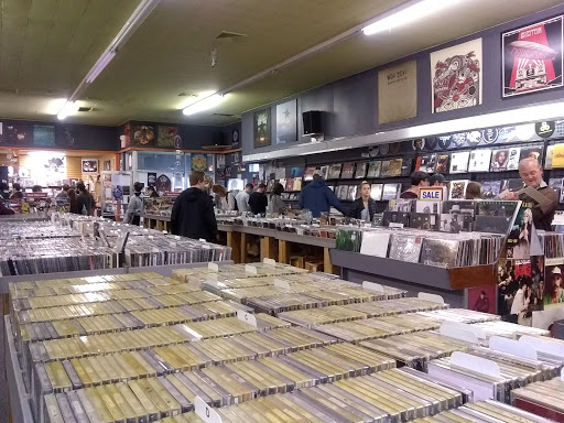 Video Store «Young Ones», reviews and photos, 26 S Whiteoak St, Kutztown, PA 19530, USA