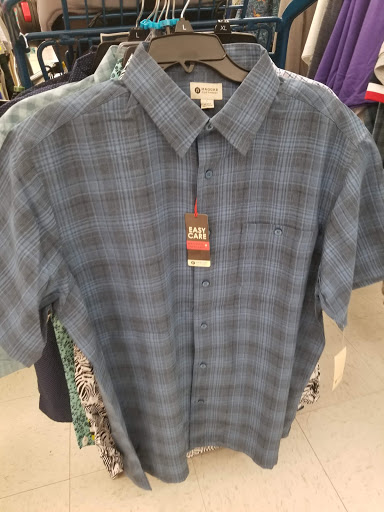 Department Store «Marshalls», reviews and photos, 1220 75th St, Downers Grove, IL 60516, USA