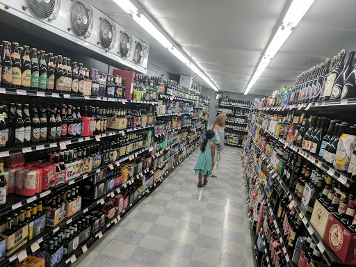 Grocery Store «Barbur World Foods», reviews and photos, 9845 SW Barbur Blvd, Portland, OR 97219, USA