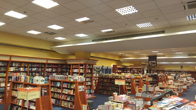 Értékelések erről a helyről: Líra Móra könyváruház, Budapest - Könyvesbolt