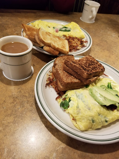 Shopping Mall «Harbour Pointe Shopping Center», reviews and photos, 11706 Mukilteo Speedway, Mukilteo, WA 98275, USA