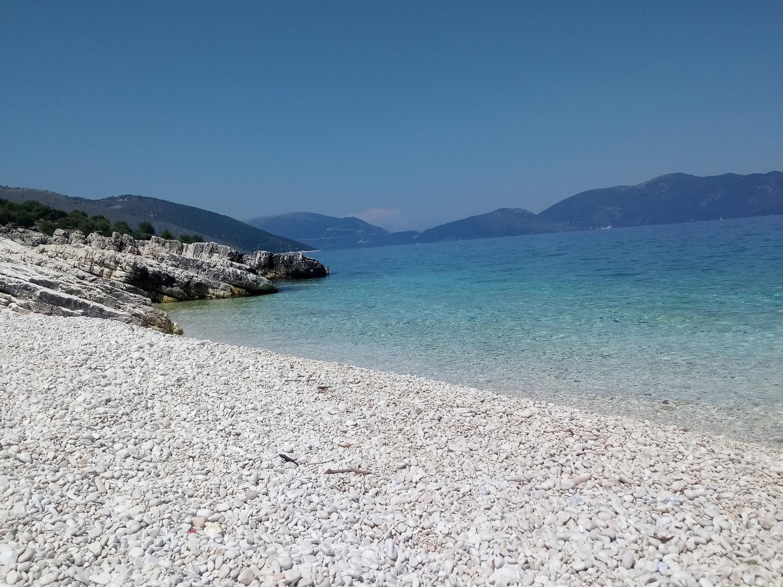 Foto van Nici beach met hoog niveau van netheid