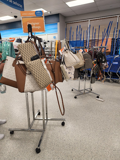 Shopping Mall «Colonial Plaza Mall», reviews and photos, 601 N Bumby Ave, Orlando, FL 32803, USA