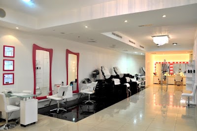 Photos of Shahnaz Husain Signature Salon