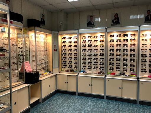 Stores to buy women's sunglasses Minsk
