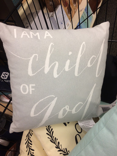 Book Store «Books-A-Million», reviews and photos, 994 Breckenridge Ln, Louisville, KY 40207, USA